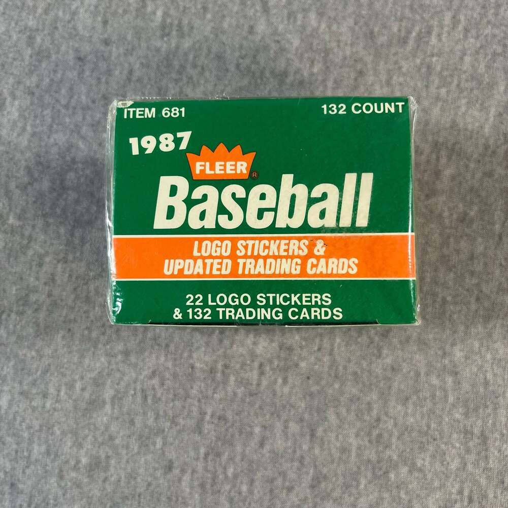 1987 Fleer Baseball Update Factory Sealed Set with Logo Stickers (132 Count)